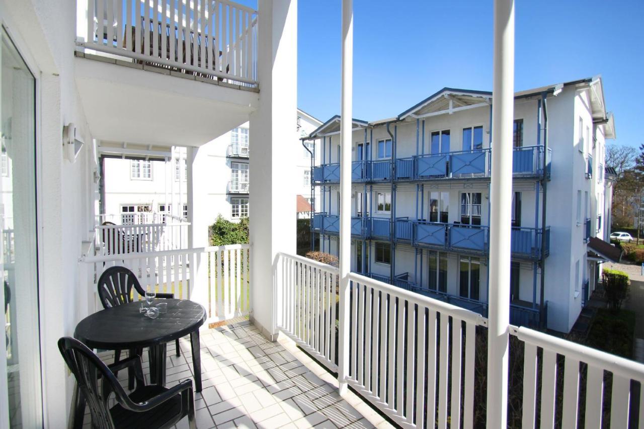Balkon, Gratis Nutzung Vom Ahoi Erlebnisbad Und Sauna In Sellin - Villa Karola Fewo 09 Goehren  Ngoại thất bức ảnh