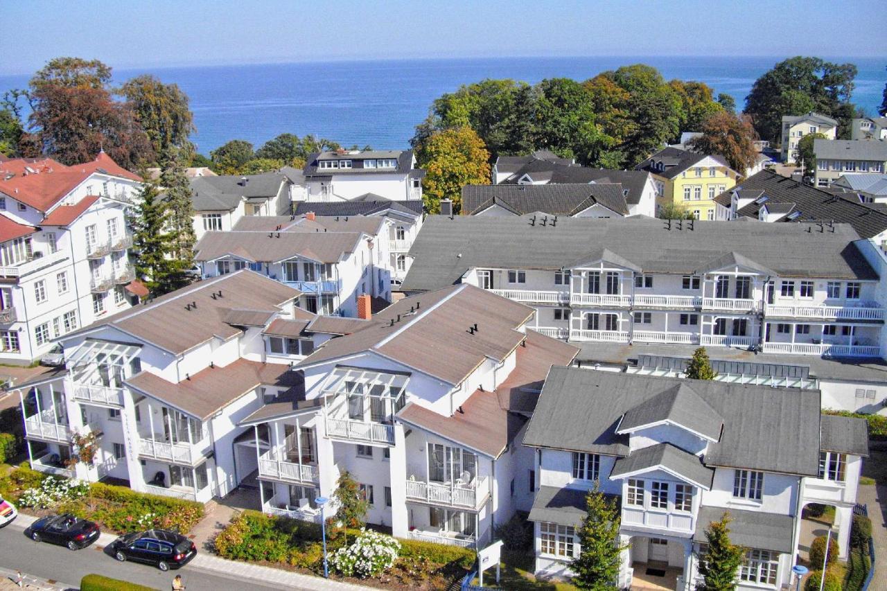 Balkon, Gratis Nutzung Vom Ahoi Erlebnisbad Und Sauna In Sellin - Villa Karola Fewo 09 Goehren  Ngoại thất bức ảnh